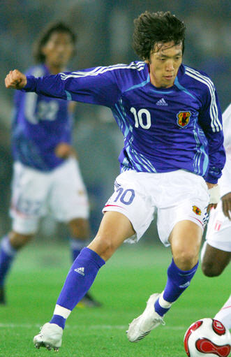 日本代表ユニフォーム（Japan）（06-07年 刃文モデル）: Football