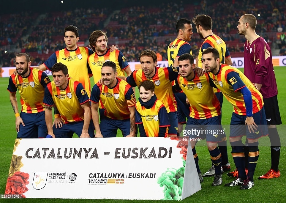 カタルーニャ州選抜 歴代ユニフォーム Catalonia National Football Team Kit Chronicle Football Shirts Voltage Com サッカー各国代表 クラブユニフォーム