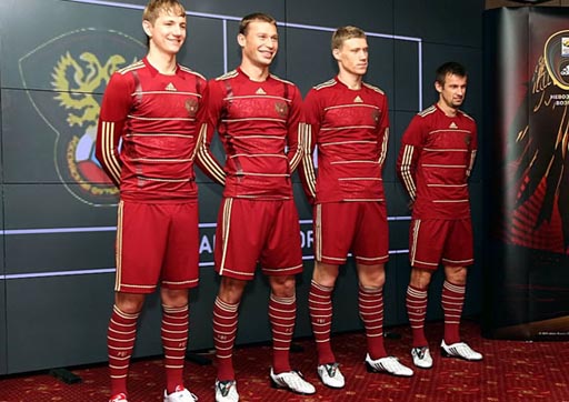 ロシア代表 10 12年adidas新ユニフォーム ホームモデル 発表 Football Shirts Voltage Com サッカー各国代表 クラブユニフォーム