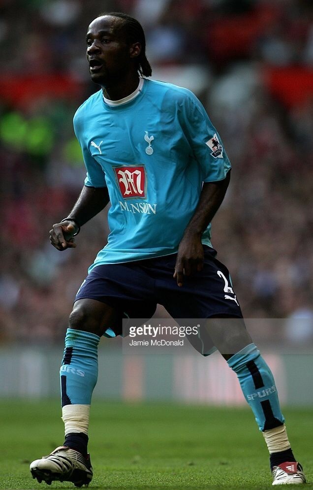 Tottenham-Hotspur-2006-07-PUMA-away-kit.jpg