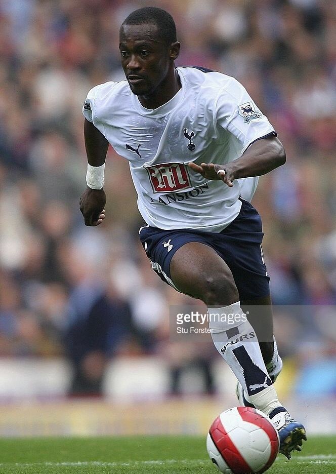 Tottenham-Hotspur-2006-07-PUMA-home-kit.jpg