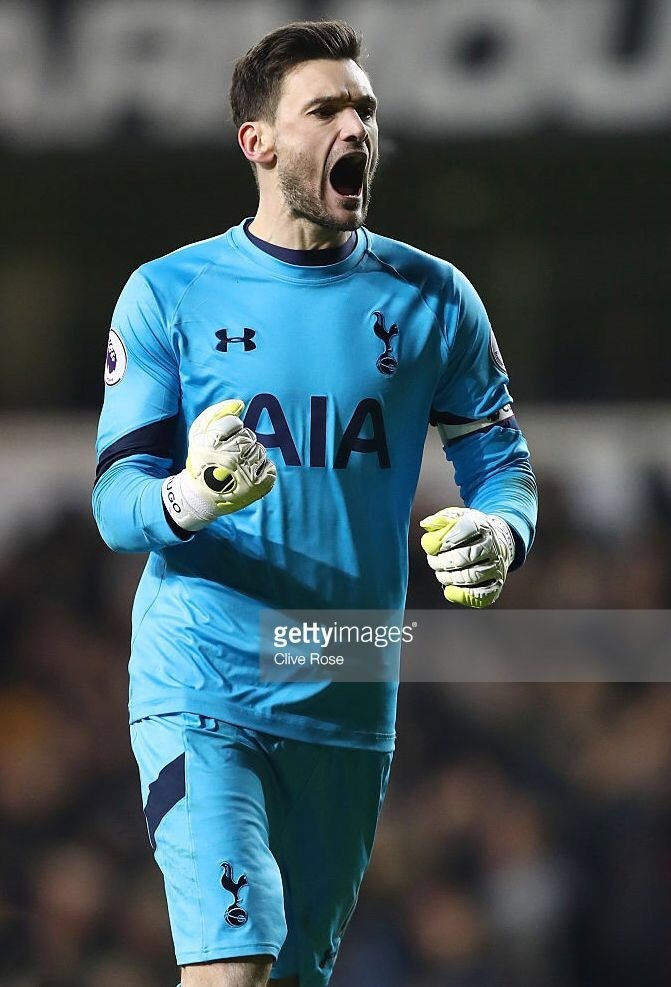 Tottenham-Hotspur-2016-17-UNDER-ARMOUR-GK-kit-2.jpg