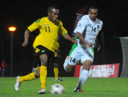 101129-Guadeloupe-0-2-Jamaica.JPG