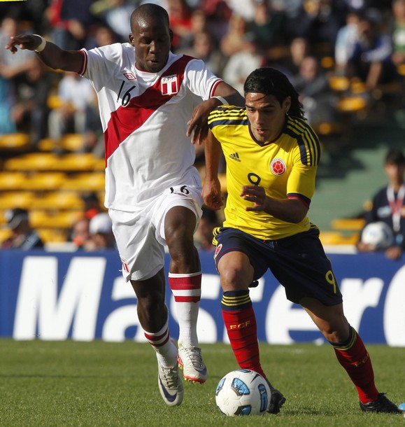 110716-Colombia-0-2-Peru.jpg