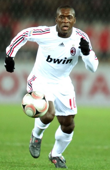 AC-Milan-2007-2008-adidas-second-kit-Clarence-Seedorf.jpg