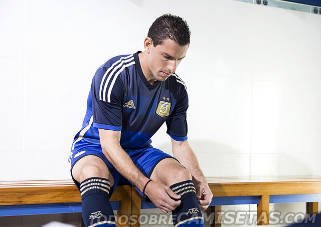 Argentina-2014-adidas-world-cup-away-kit-11.jpg