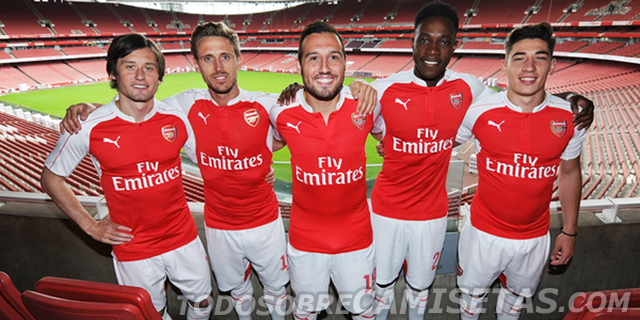 Arsenal-15-16-PUMA-new-first-kit-2.jpg