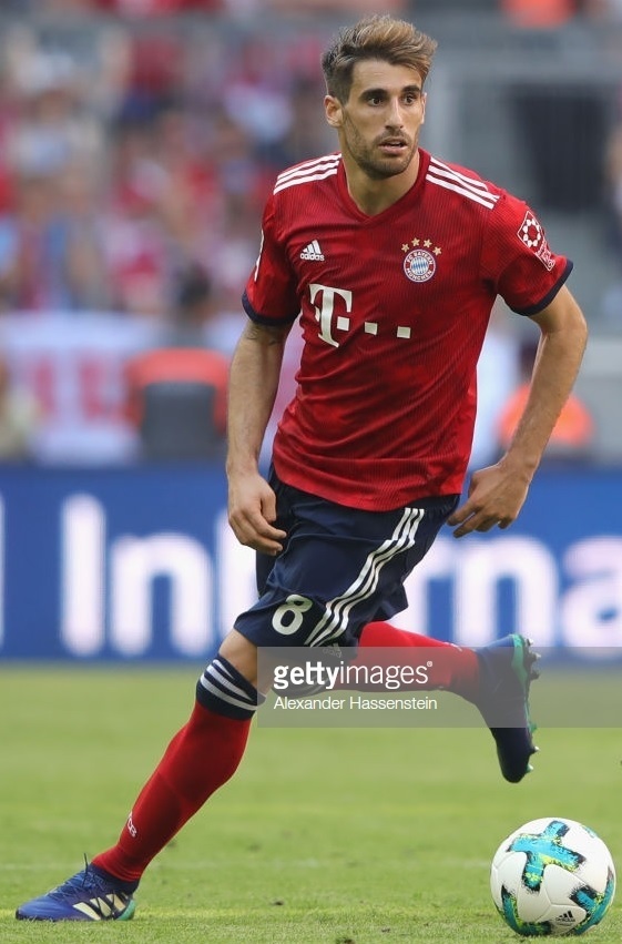 Bayern-Munich-2018-19-adidas-new-home-kit-Javier-Martinez.jpg