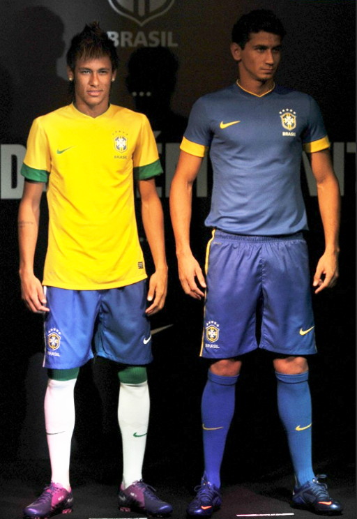 Brazil-12-13-NIKE-new-home-and-away-kit-2.jpg
