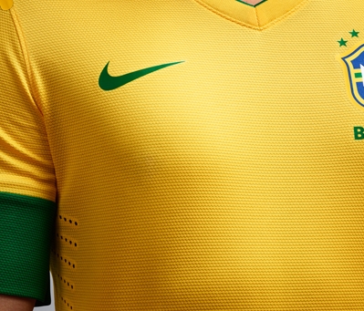 Brazil-12-13-NIKE-new-home-shirt-6.jpg