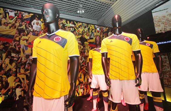 Colombia-2014-adidas-world-cup-home-kit-5.jpg