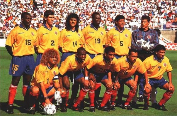 Colombia-94-UMBRO-World-Cup-yellow-blue-red-line-up.jpg
