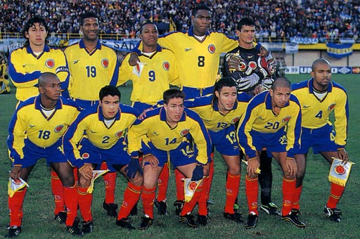 Colombia-99-Reebok-uniform-yellow-blue-red-group.JPG