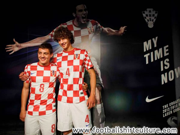 Croatia-2012-NIKE-new-home-kit-2.jpg