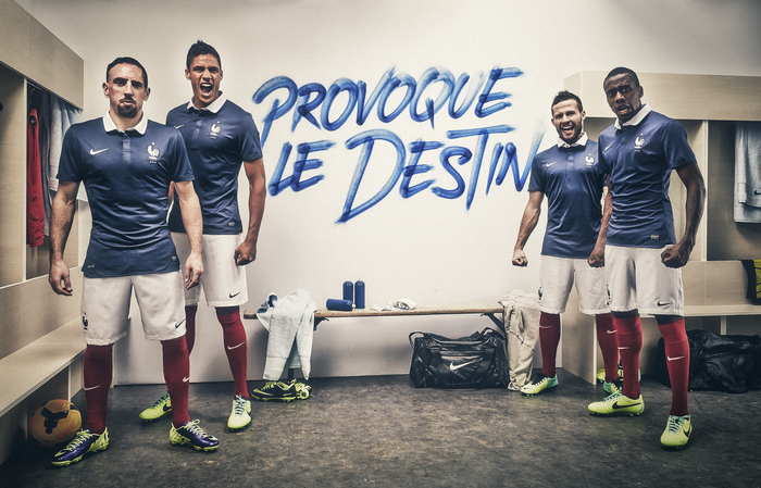 France-2014-NIKE-new-home-kit-1.jpg