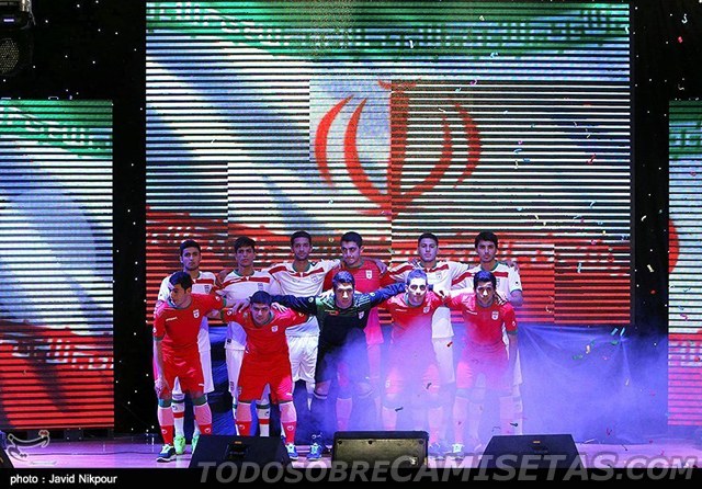 Iran-2014-uhlsport-world-cup-home-and-away-kit-4.jpg