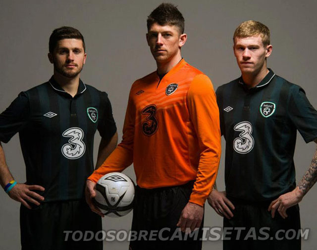 Ireland-13-14-umbro-new-away-football-shirt-4.jpg