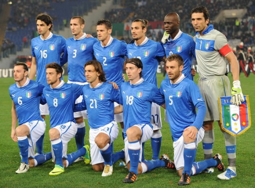Italy-12-13-PUMA-home-kit-blue-white-blue-line-up.jpg