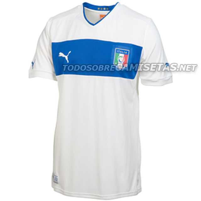 Italy-12-PUMA-new-away-shirt.jpg