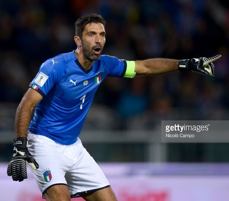 Italy-2018-world-cup-home-kit-Gianluigi-Buffon.jpg