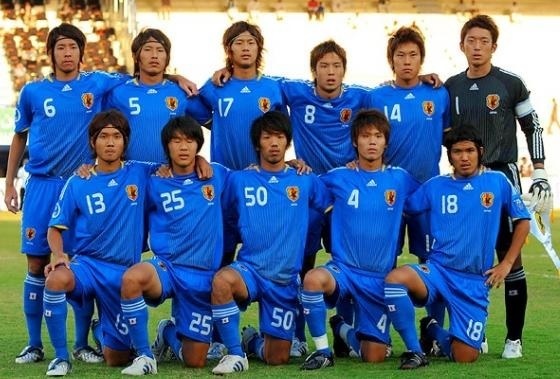 Japan-08-09-adidas-U19-blue-blue-blue-group2.JPG