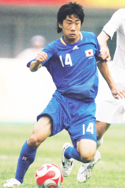 Japan-08-adidas-olympic-home-kit-blue-blue-blue-Shinji-Kagawa.jpg