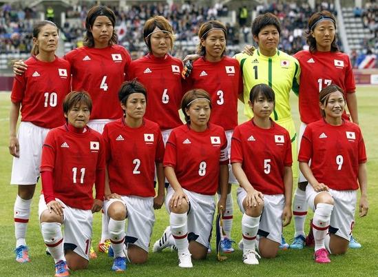 祝 アジア大会優勝 なでしこジャパン サッカー女子日本代表 歴代ユニフォーム Japan Women S National Football Team Kit Chronicle Football Shirts Voltage Com サッカー各国代表 クラブユニフォーム