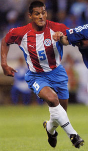 Kirin Cup 2003-Paraguay.JPG