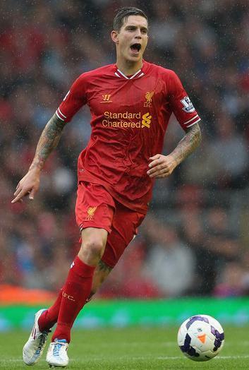 Liverpool-13-14-WARRIOR-first-kit-red-red-red-Daniel-Agger.jpg