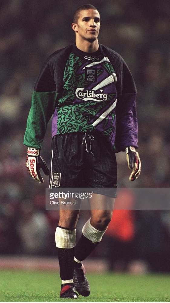 Liverpool-1995-96-adidas-GK-kit-David-James.png