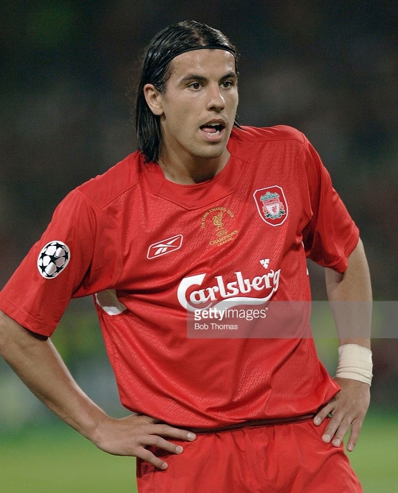 Liverpool-2004-05-Reebok-home-kit-Milan-Baros.jpg