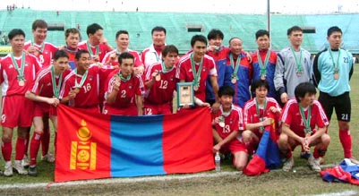 Mongolia-05-adidas-red-red-red-group.JPG