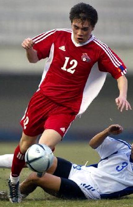 Mongolia-05-adidas-red-red-red.JPG