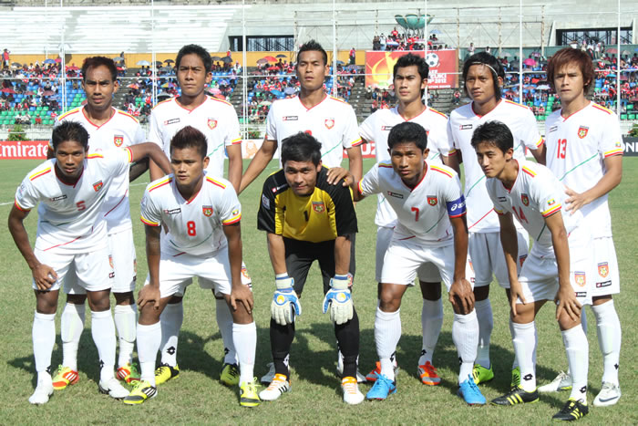 Myanmar-12-lotto-away-kit-white-white-white-line-up.jpg