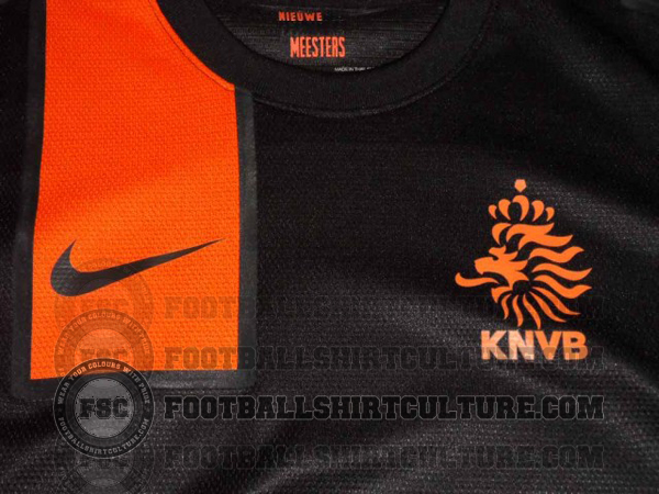 Netherlands-12-13-Nike-new-away-shirt-1.jpg