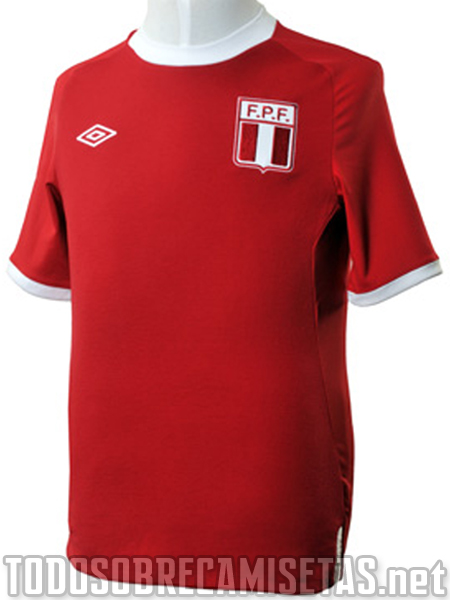 Peru-11-12-UMBRO-third-kit-red-shirt.jpg