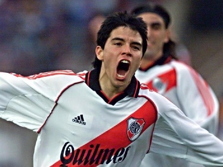 CAリーベル・プレート 歴代ユニフォーム（Club Atlético River