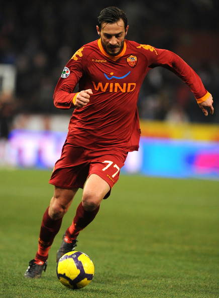 Roma-09-10-Kappa-first-kit-red-red-red-Marco-Cassetti.jpg