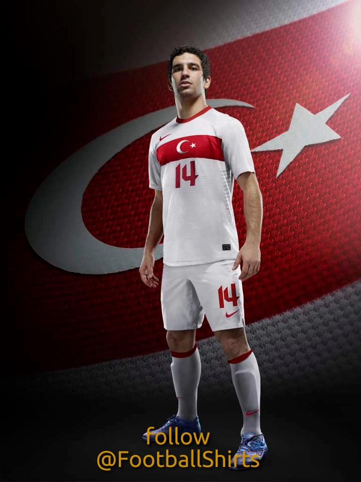 Turkey-12-13-NIKE-new-away-shirt-1.jpg