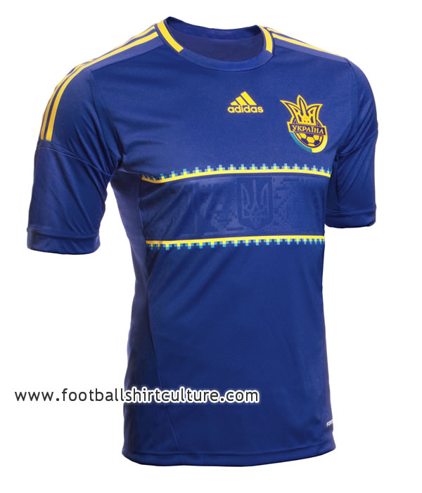Ukraine-2012-adidas-new-away-shirt-4.jpg